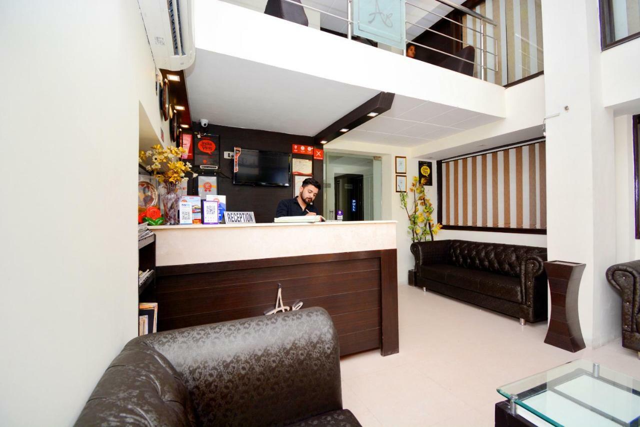Capital O 4087 Hotel Akaal Residency 암리차르 외부 사진