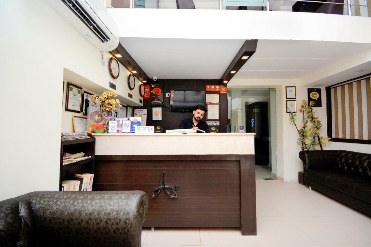 Capital O 4087 Hotel Akaal Residency 암리차르 외부 사진